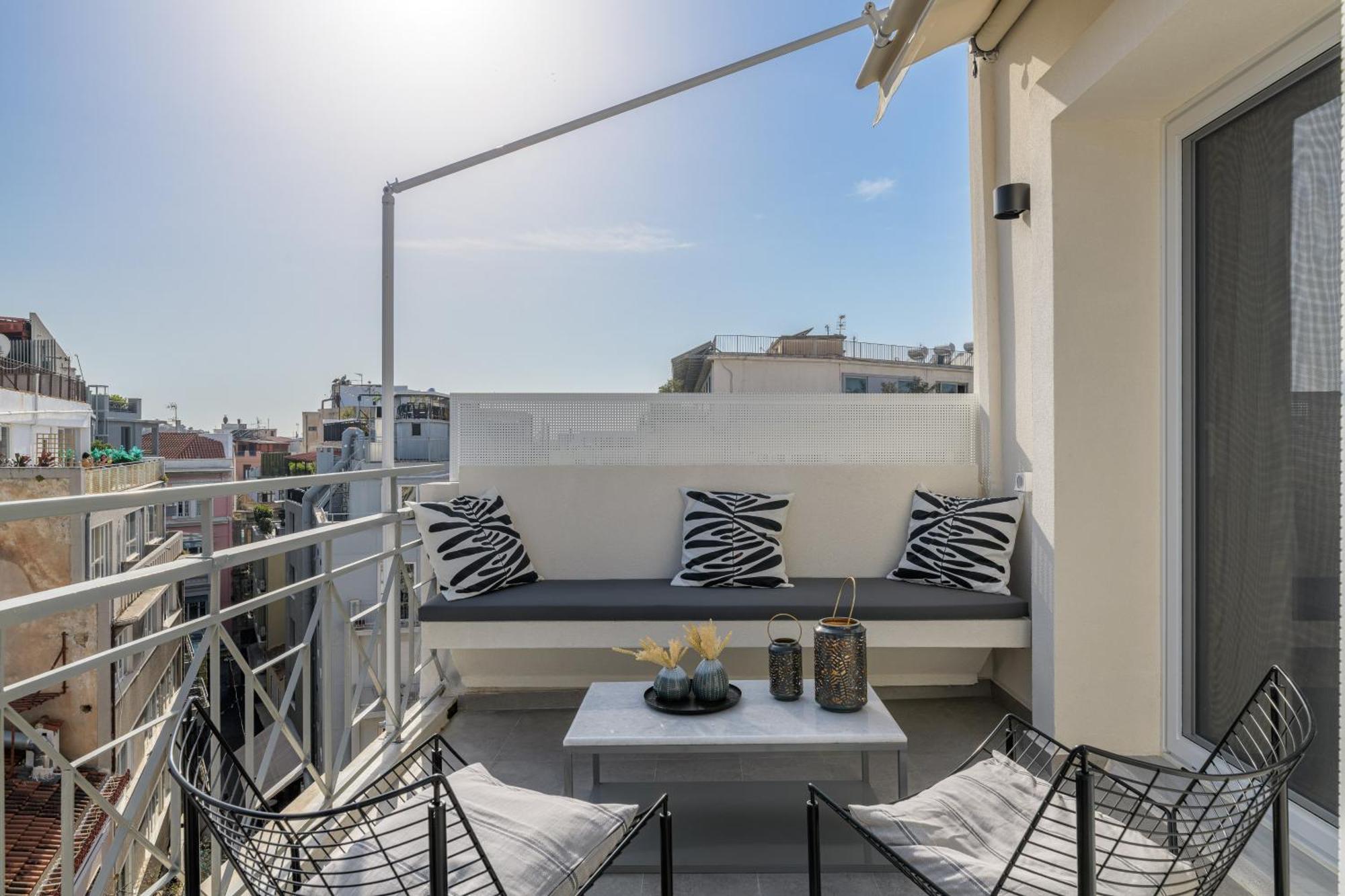 Sunny Loft With Plunge Pool *