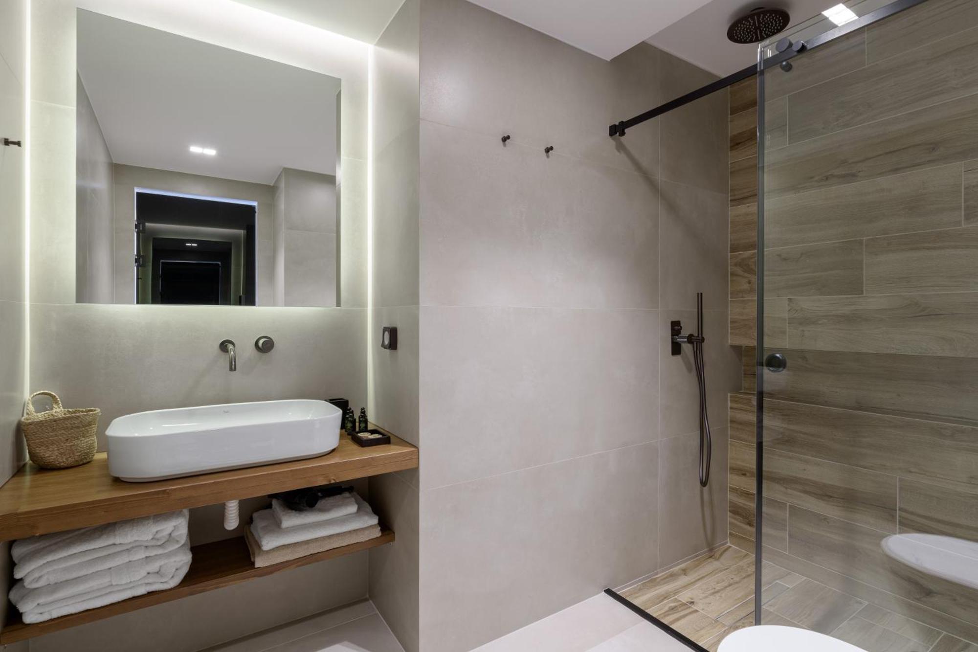 Sunny Loft With Plunge Pool Atenas
